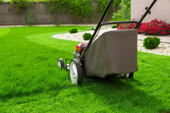 Can you mow wet grass in Gresham, OR