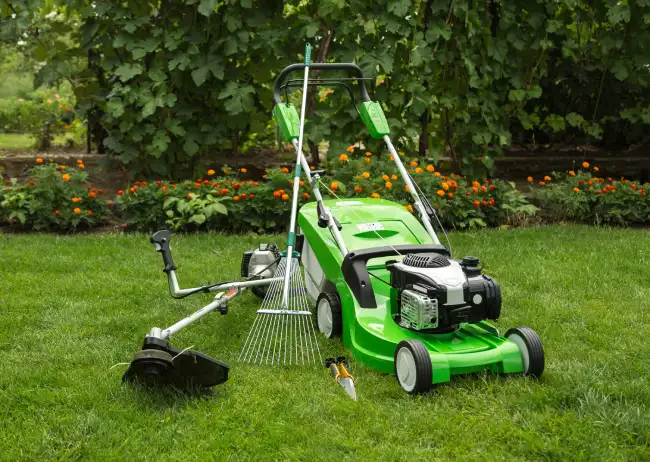 Affordable lawn mowing in Gresham, OR